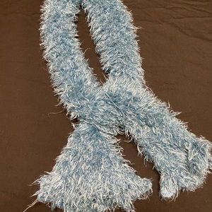 Fluffy blue scarf